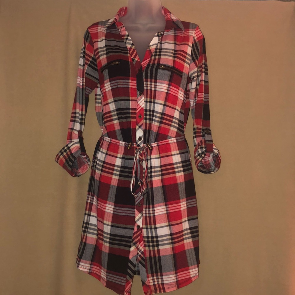 🍄Red Plaid button front skirt dress🍄